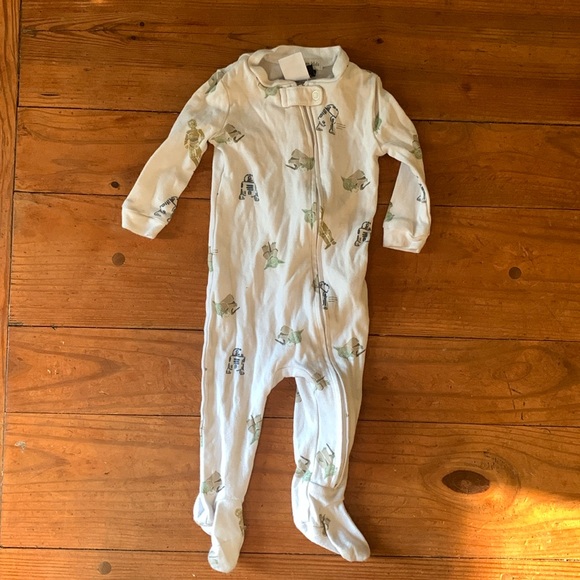Pottery Barn Kids Star Wars 3-6m zippered onesie - Picture 1 of 2